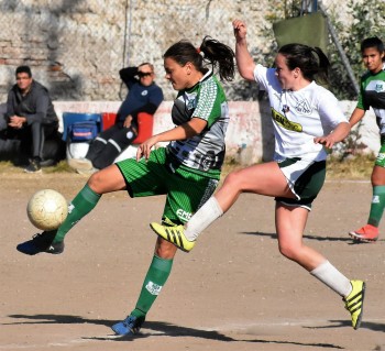 17/04/2022 NUESTRA 1º FUTBOLISTA EN AFA Y PARA TALLERES